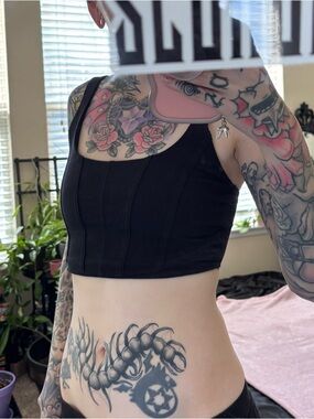 Forever 21 Black Structured Crop Tank